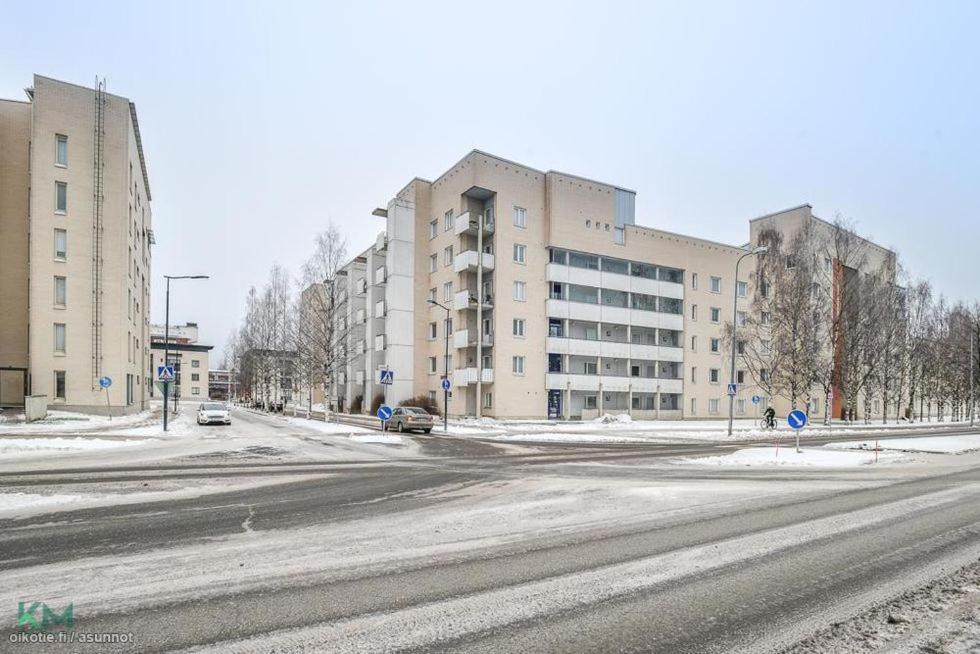 Bondo Oulu Privateroom-Yksityinenhuone-Личнаяkомната Into Centre-University-Bustrainstation,Sauna Luaran gambar